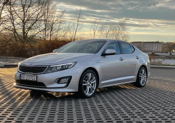 kia mazowieckie Kia Optima cena 69900 przebieg: 63000, rok produkcji 2015 z Pszów